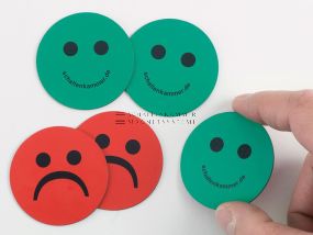 Wendemagnet &quot;Smiley&quot;, D: 50 mm, beidseitig haftend, grün/rot