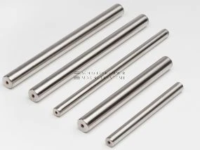 Magnetic filter rod with ferrite core