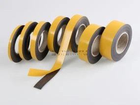 Self-adhesive magnetic sheet on roll